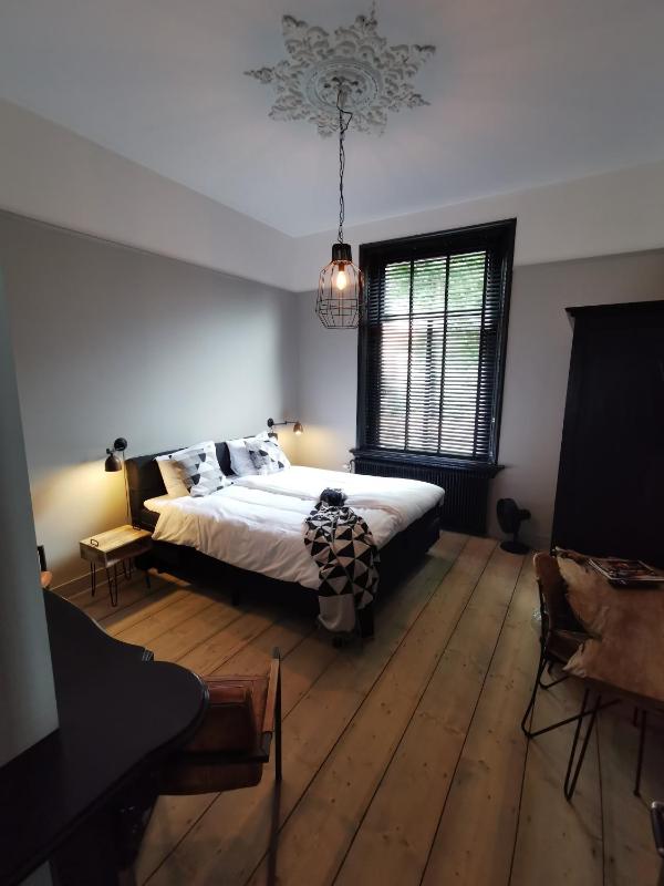 Suite image 4