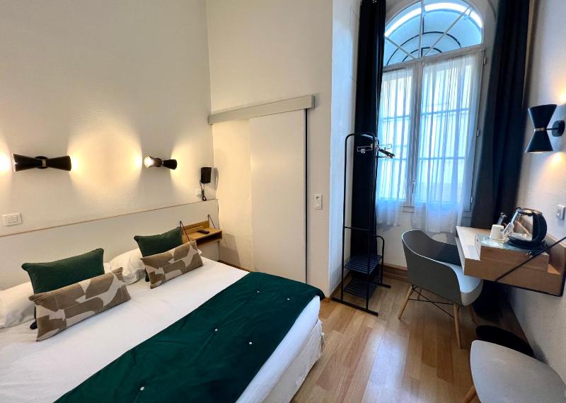 Single Room image 4