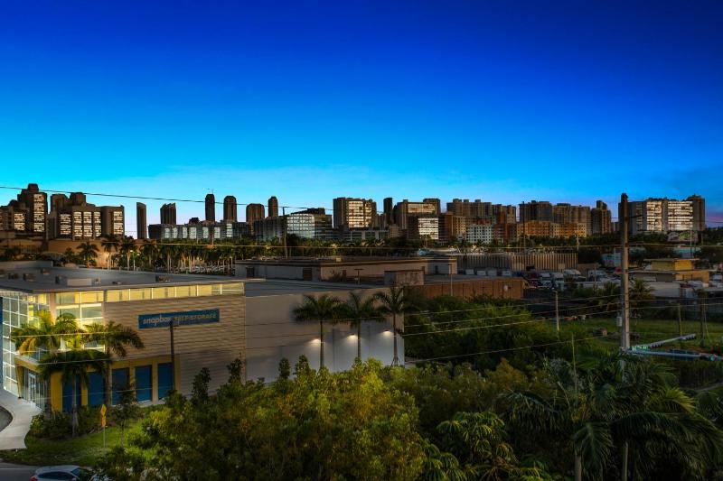 Lofts of Aventura - image 15