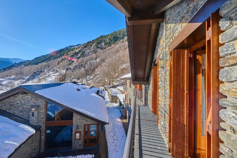 Three-Bedroom Apartment (6 Adults) image 2