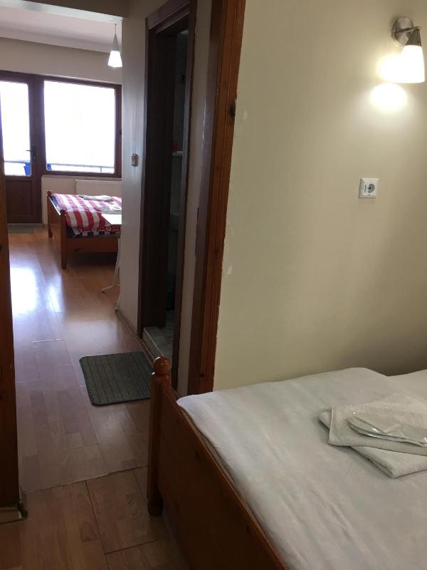 Quadruple Room with Sea View image 3