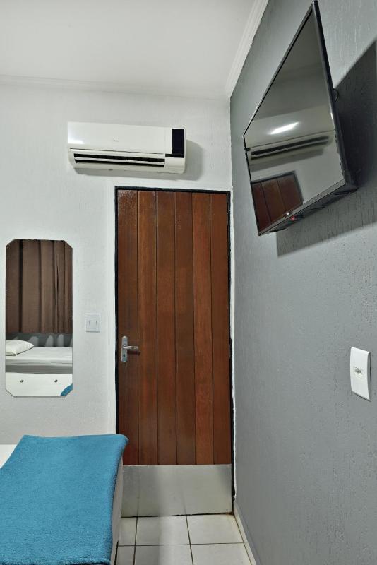 HOTEL & HOSTEL RIBEIRAo - image 20