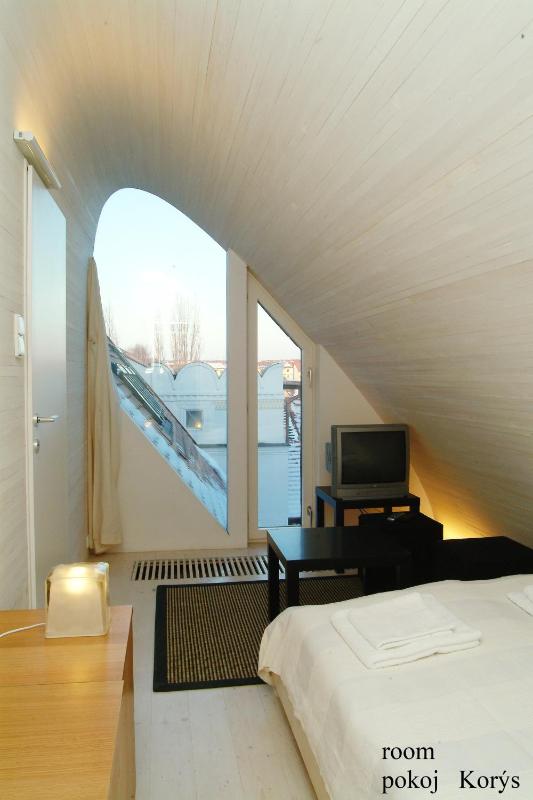Double Room image 1