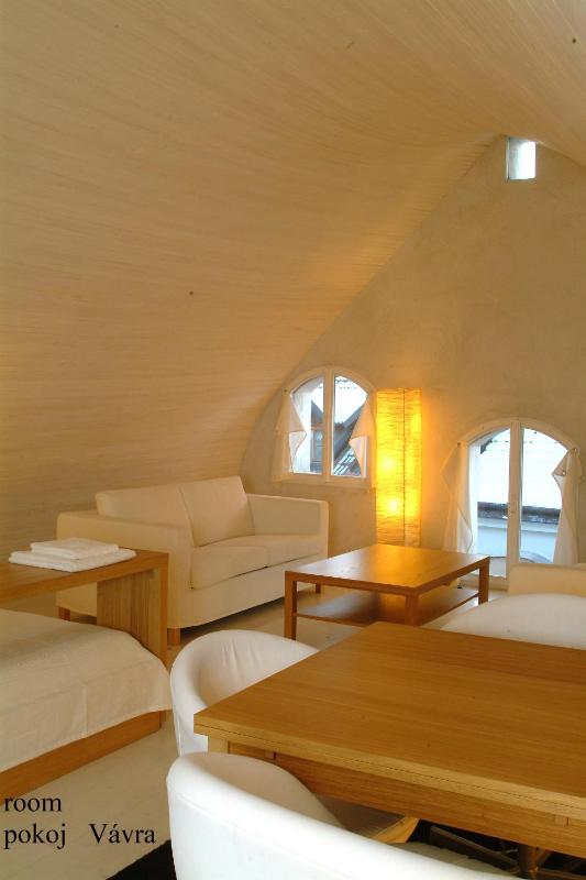 Deluxe Double Room with Extra Bed image 3