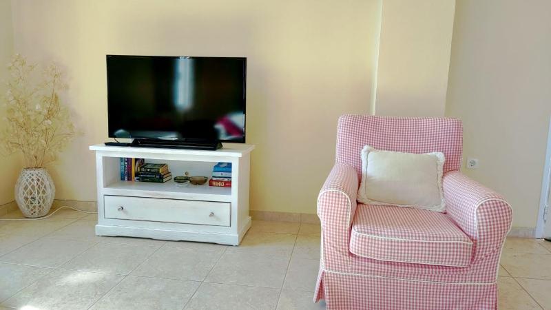 Nikolas House - image 16