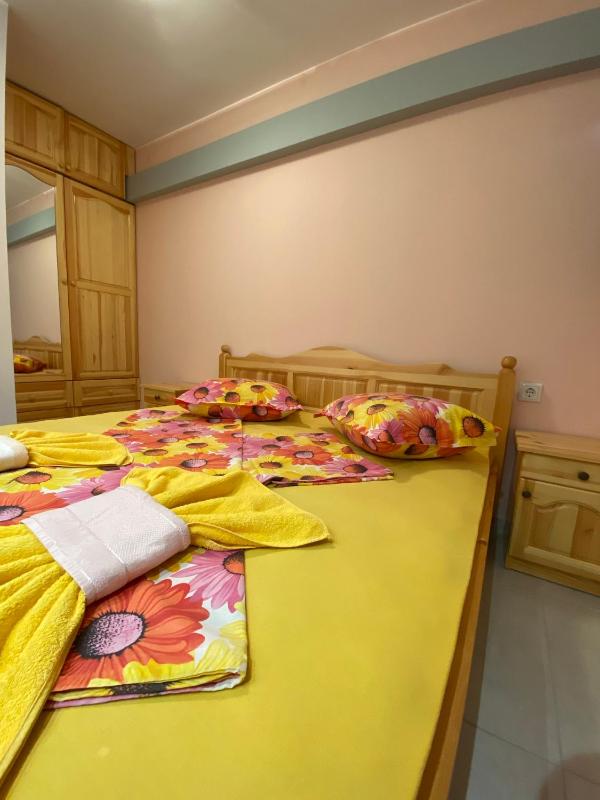 One-Bedroom Suite image 2