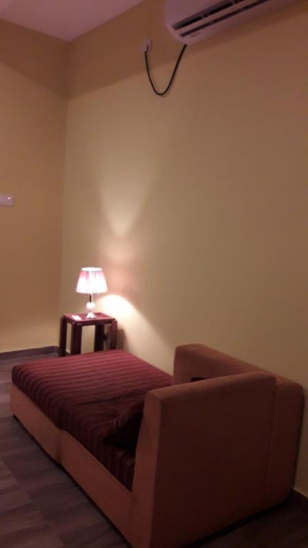 Sawanga Home Stay - image 11