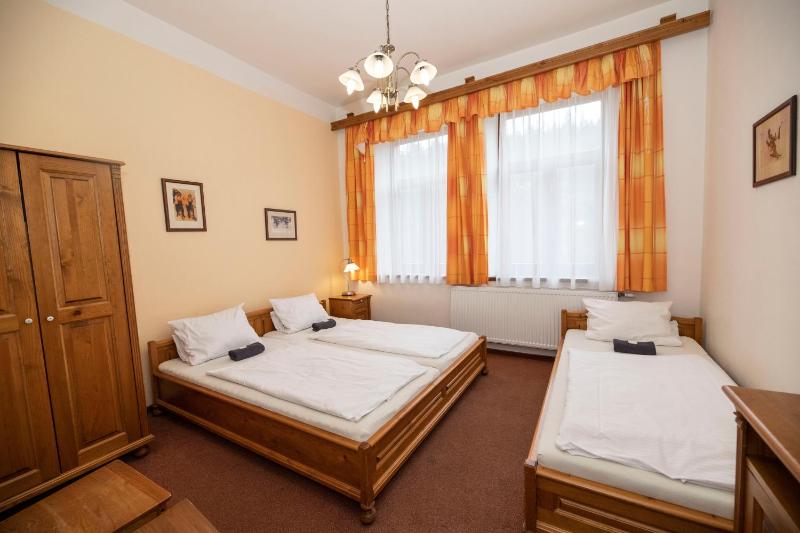 Triple Room image 1