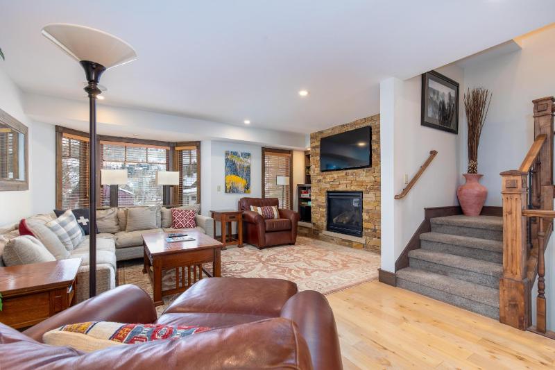 Four-Bedroom Holiday Home image 1
