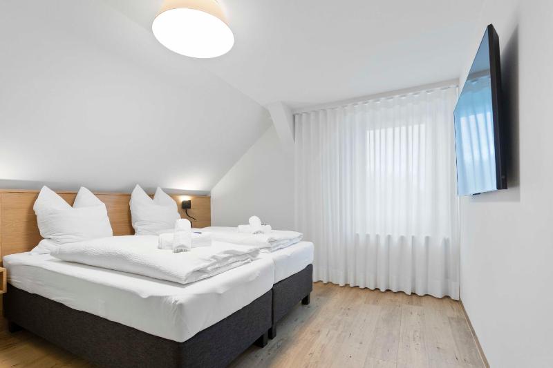 Superior Double Room image 3