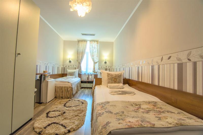 Triple Room image 4