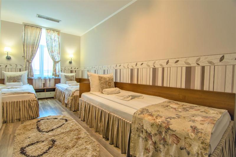 Triple Room image 1