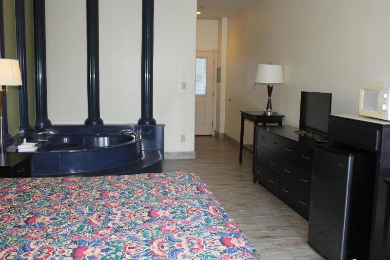 Casa Bella Hotel and Suites - image 4