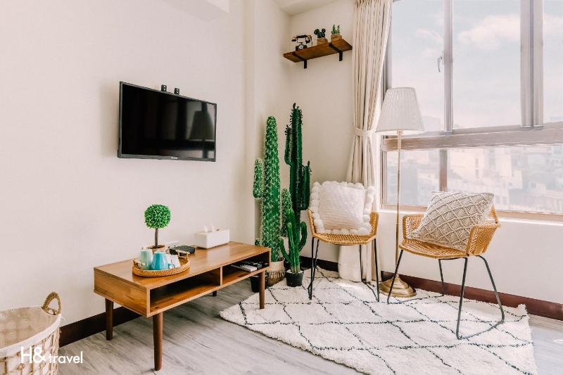 Tainan Haian Art Apartment - image 11