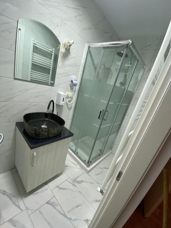 Double Room image 2