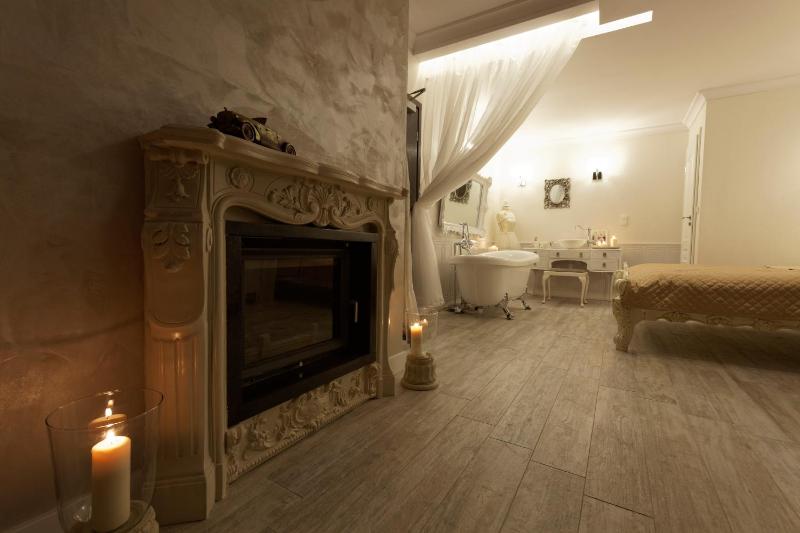 Apartment - Ground Floor image 4