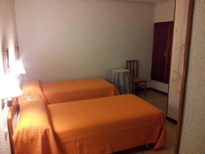 Double or Twin Room image 1
