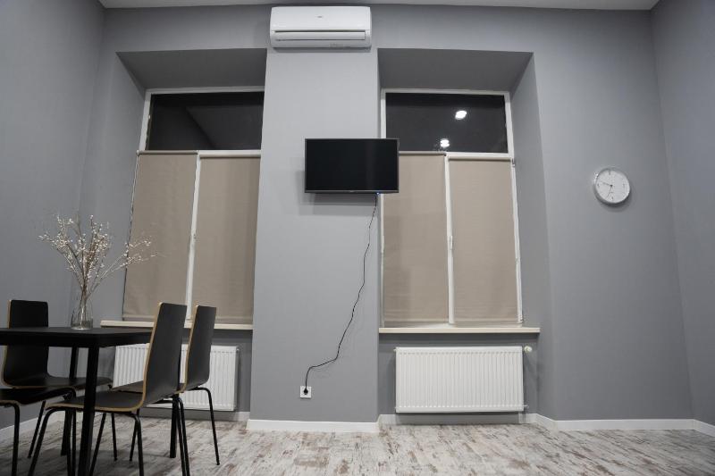 Soho Apartments Lviv - image 7