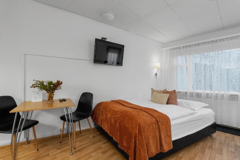 Studio Apartment image 4