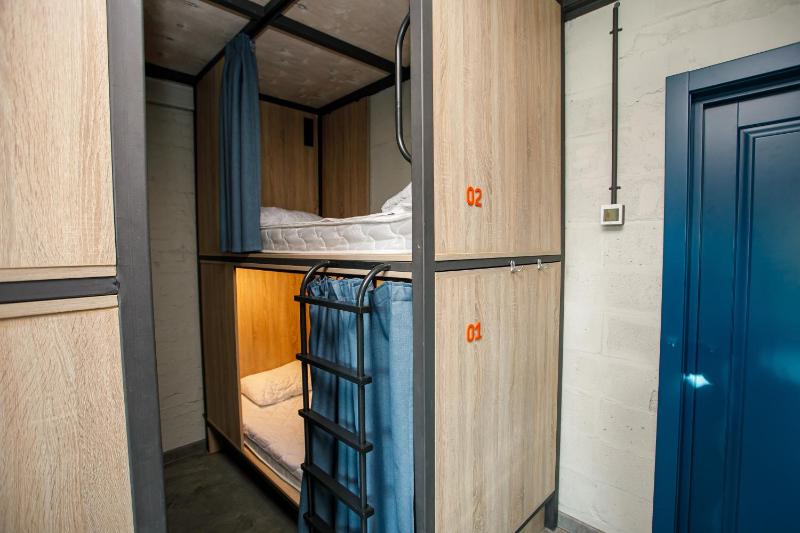 Bed in 6-Bed Dormitory Room image 3