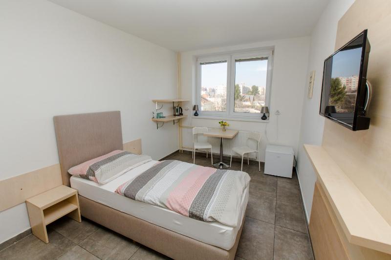 Single Room image 1