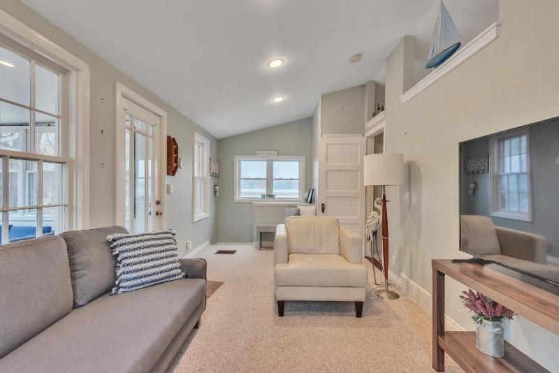 Two-Bedroom House image 1