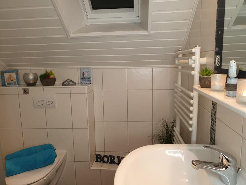 Two-Bedroom Apartment image 4