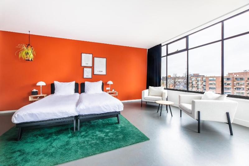 Superior Double or Twin Room with City View image 1