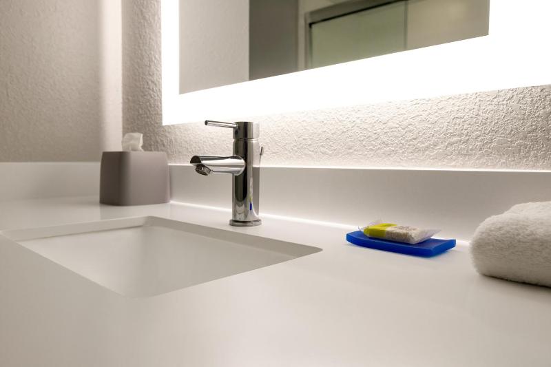 Standard Room image 1