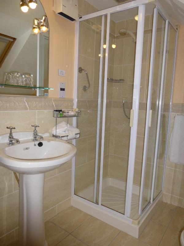 Double Room image 4