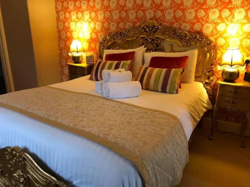 Superior Suite with Sea View image 1