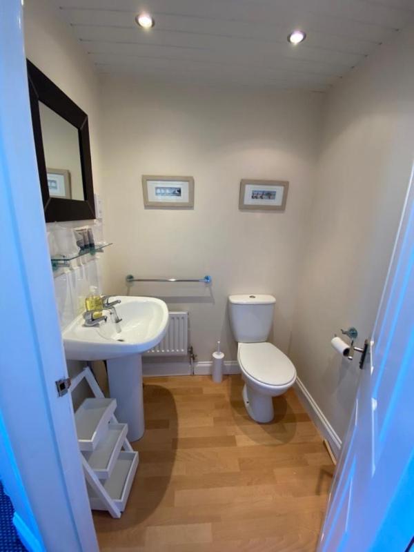 Buckingham Lodge Guest House - image 21