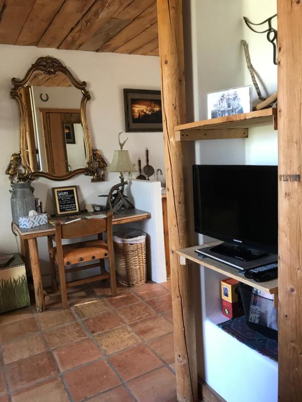 Deluxe Single Room image 4