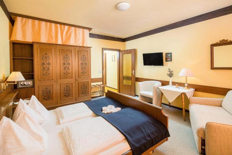 Triple Room image 4