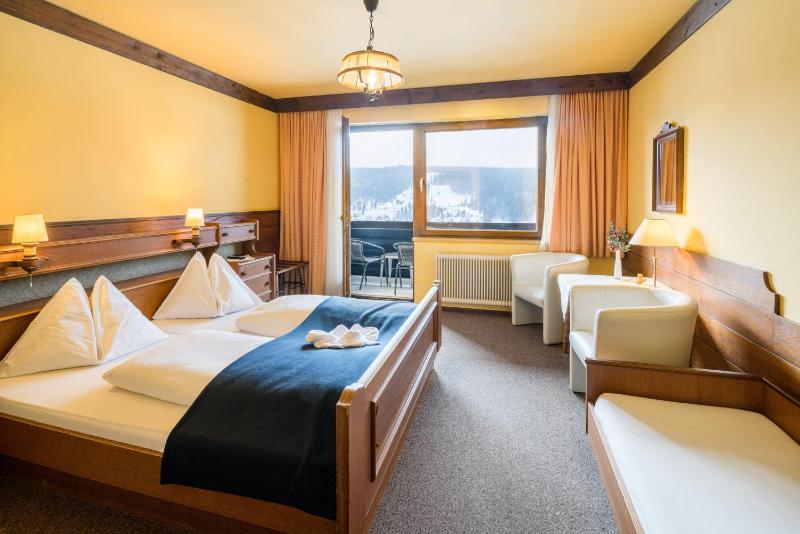 Triple Room image 3