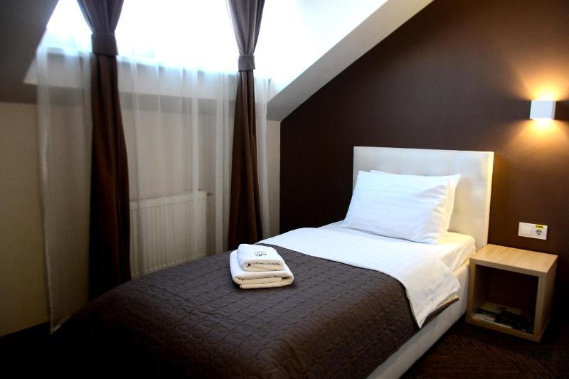 Superior Single Room image 4