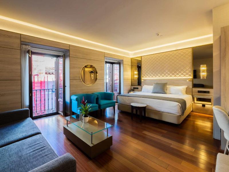 Premium Plus Double Room image 1