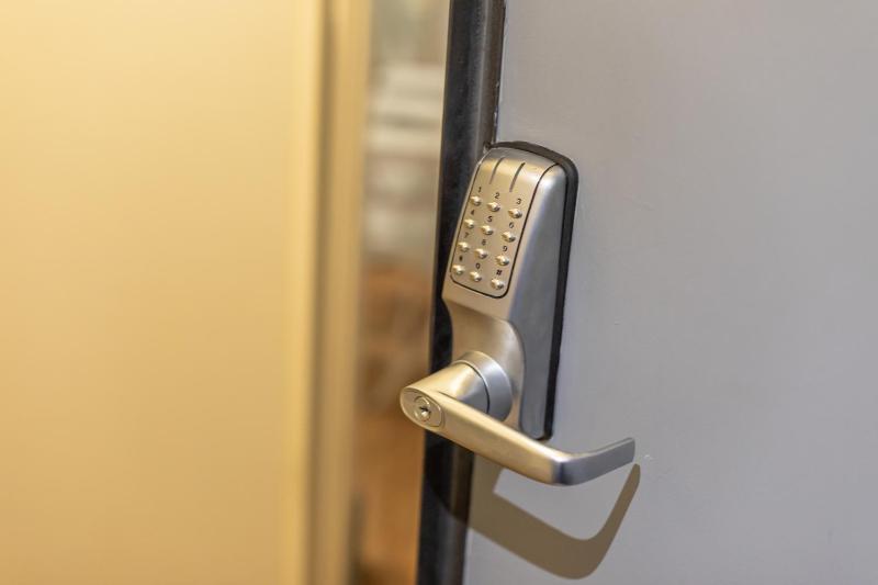 Two-Room Apartment image 4