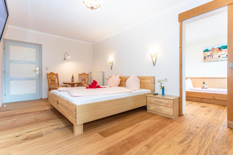 Triple Room image 3