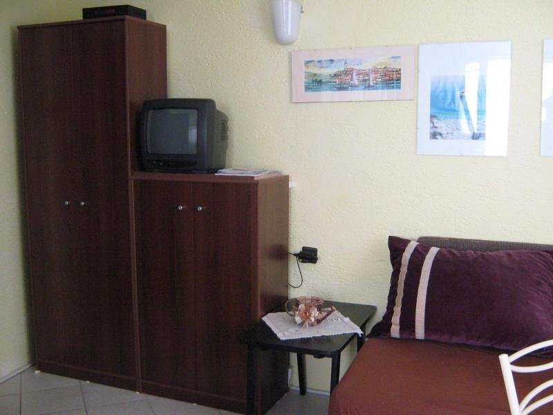 Studio apartment in Novi Vinodolski with terrace air conditioning WiFi 4208-1 - image 14