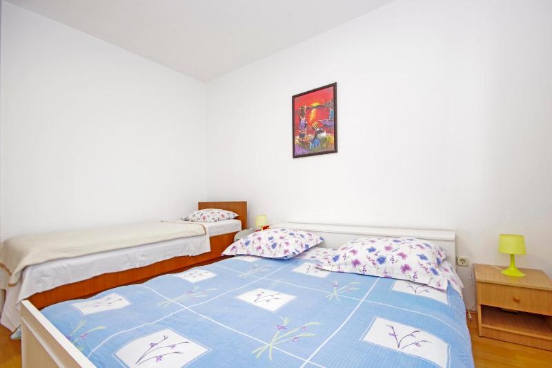 Apartments Makarska - image 34
