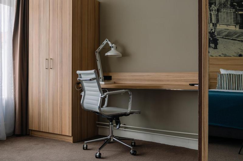 Standard Triple Room image 4