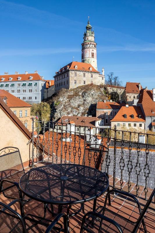 Apartment with Terrace image 1