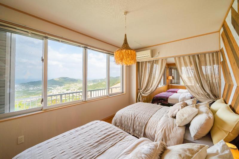 SEA VIEW HOUSE KIRA KIRA HINANO - image 1