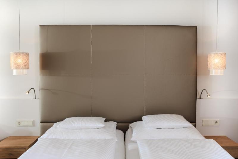 Comfort Double Room image 3