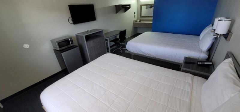 Deluxe Double Room image 4