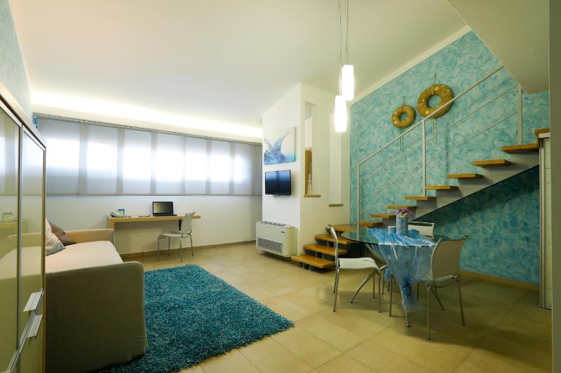 Queen Suite image 1