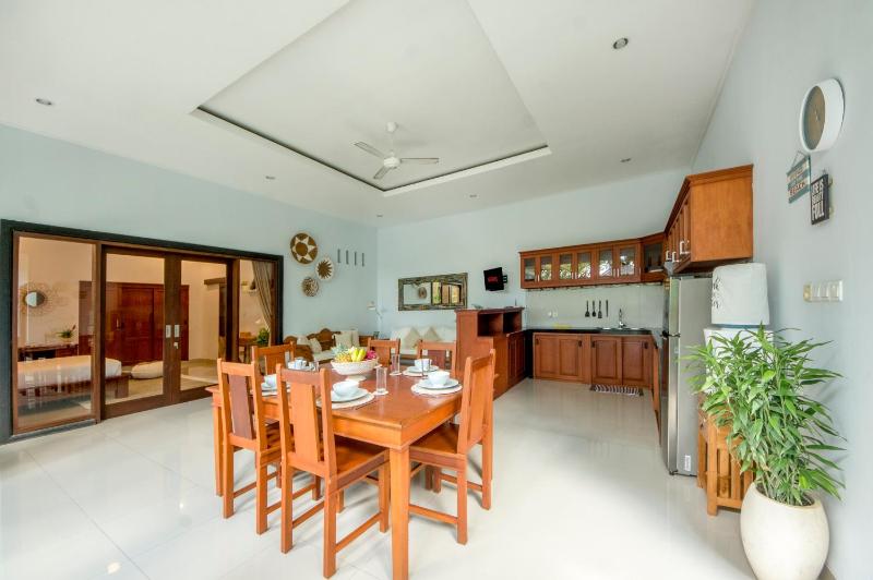 Tropical Villa in Prime Location – 15 Min to Beach - image 16