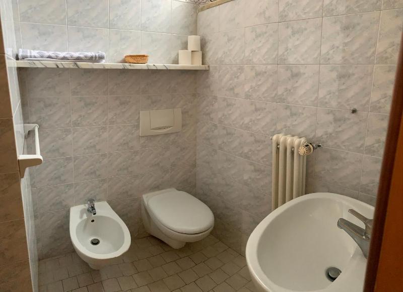 Double or Twin Room with Balcony image 3