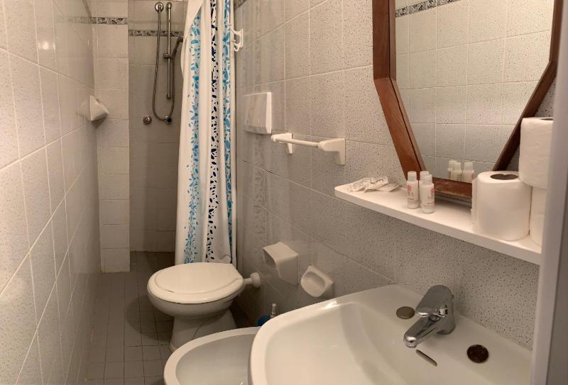 Double or Twin Room with Balcony image 2